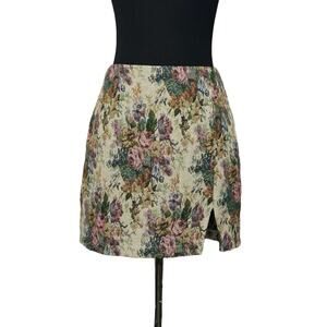 Wild fable floral mini skirt size 4